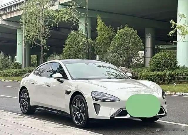 小米回应汽车突然自己开走现在的新能源车太“智能”了吧，超出了人类使用需求，就像美