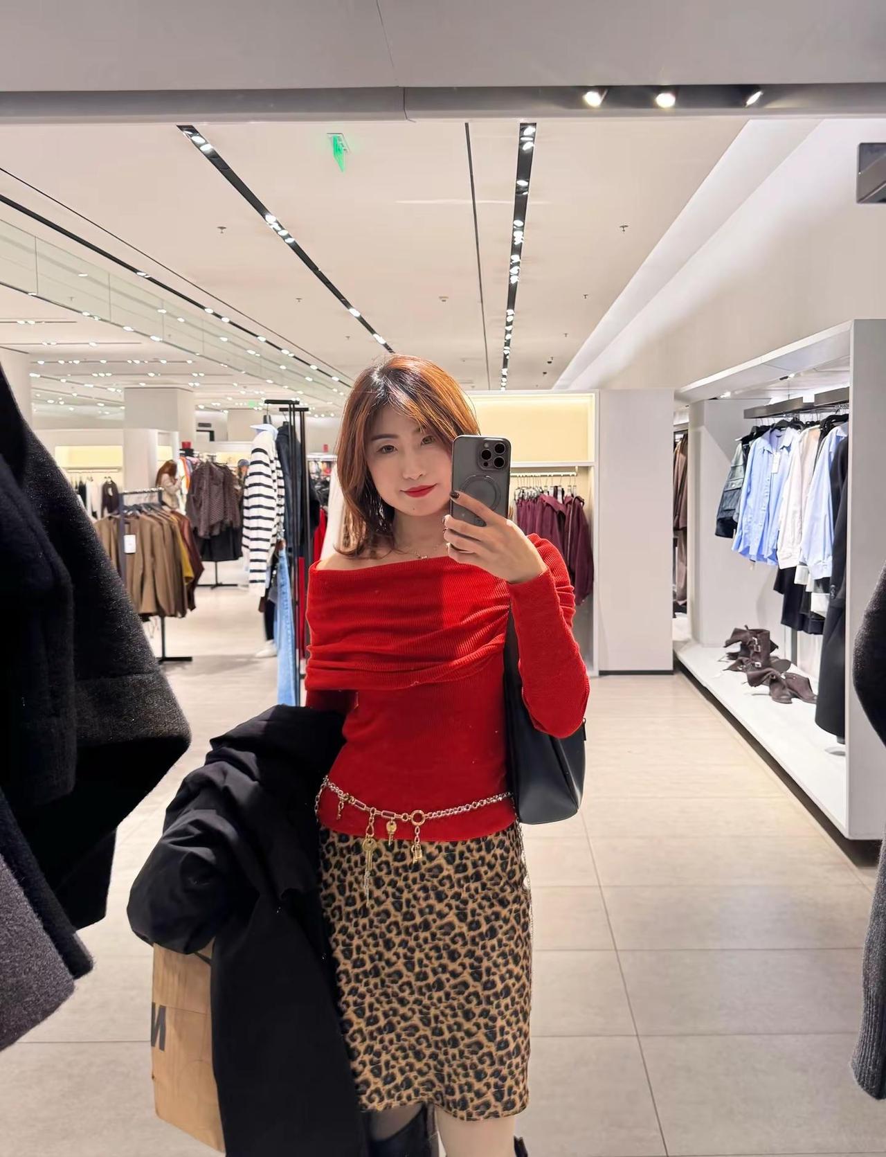 新的一年要一直快乐！ 2026新一年 解锁新模式祝我努力向上 要一直快乐！  快