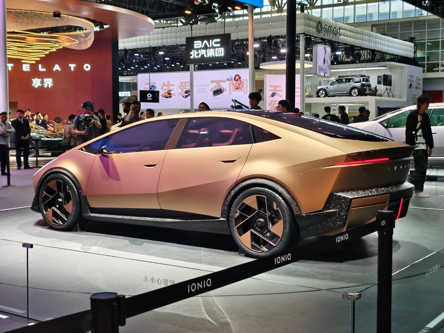 现代IONIQ 艾尼氪概念车还挺帅的呢北京车展现代IONIQ