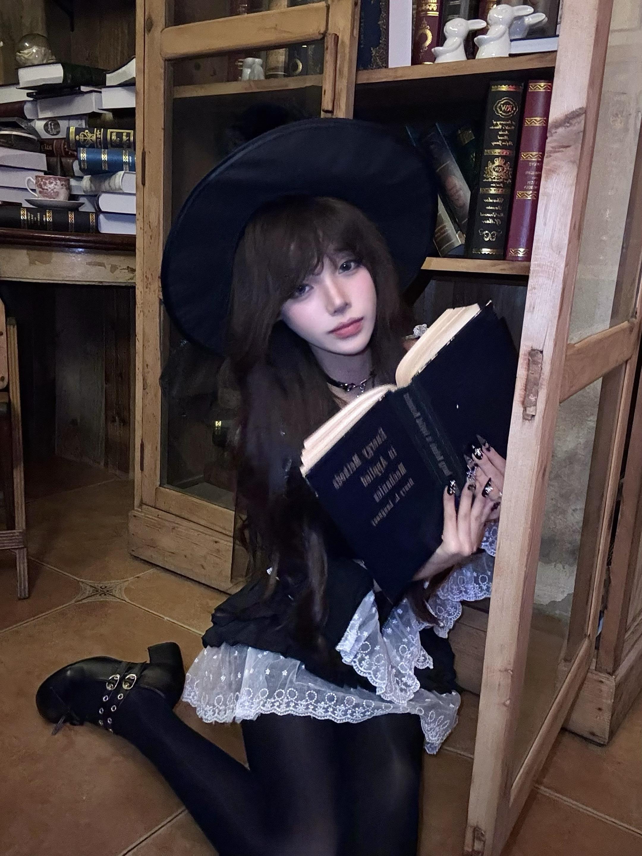 🪄‧₊* 𝑰 𝒑𝒖𝒕 𝒂 𝒔𝒑𝒆𝒍𝒍 𝒐𝒏 ...