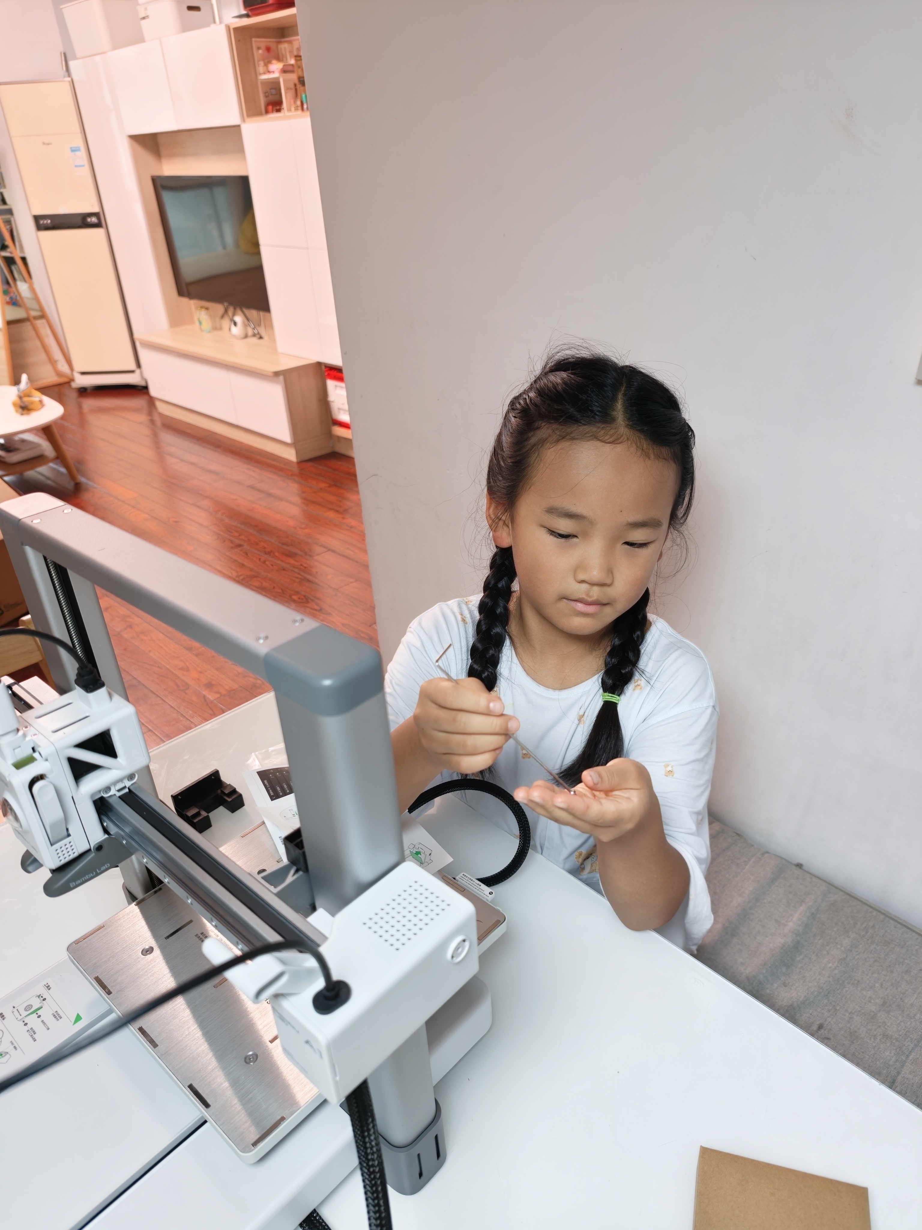3D打印机🖨入门款！给女儿的一个迟到的礼物。其实，去年就要入手，就担心闲置，兴