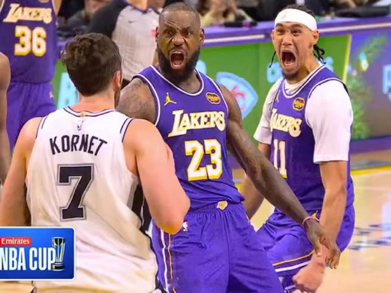 老狮王的怒吼电击小子这架势绝对是勒布朗第一打手勒布朗詹姆斯