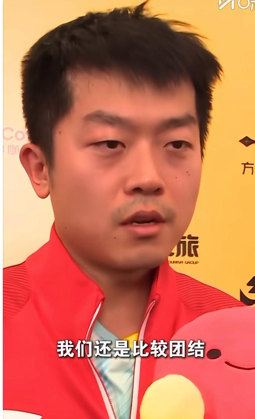中国大满贯袁励岑3-2战胜戈麦斯，晋级男单正赛。赛后袁励岑表示：
“我们男队非常