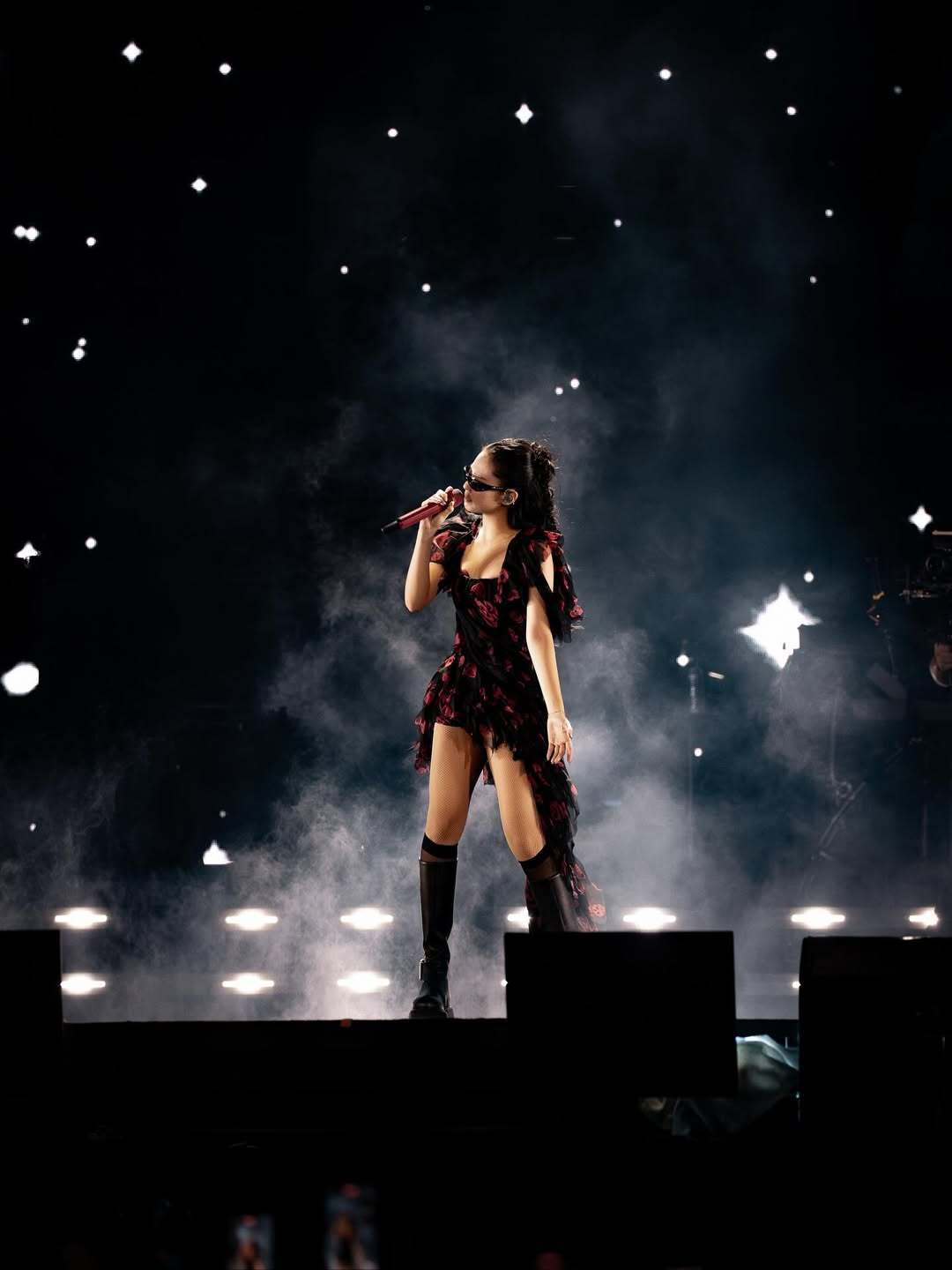 251027 Alexander McQueen更新Jennie相关图片📸So