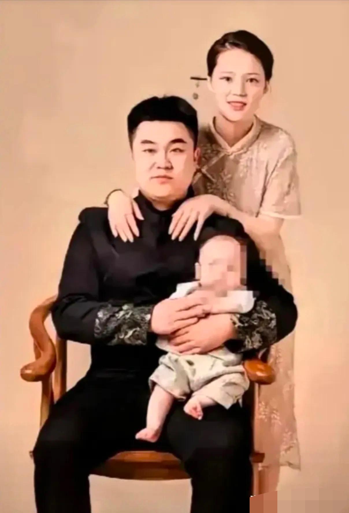 原来人嚣张起来，
真的可以和螃蟹一样横着走，
打人的这对夫妻，都已经被控制起来了