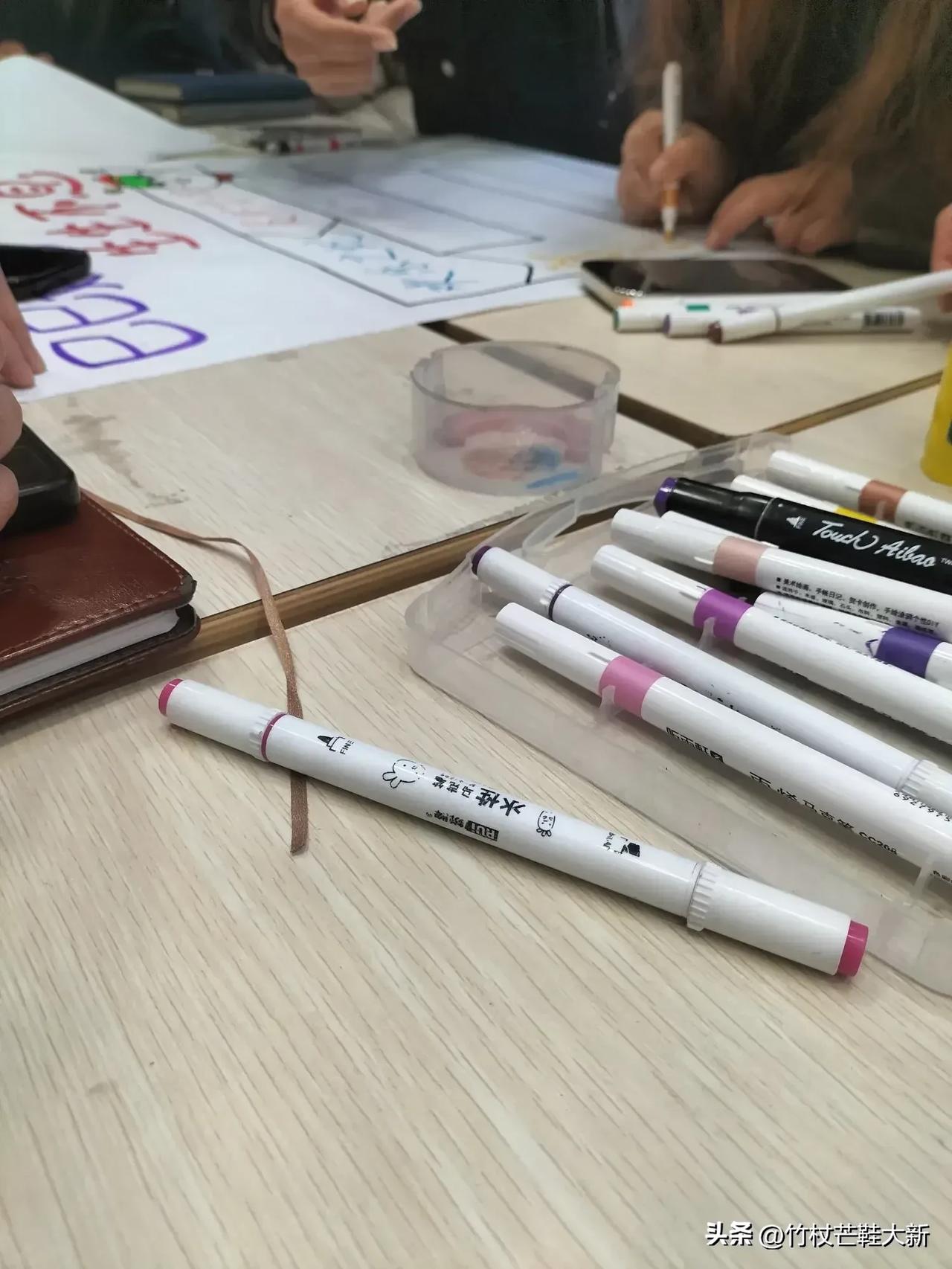 您的孩子爱写作业吗？老师要设计出孩子既喜欢，又提升能力的作业。

兵马未动，粮草
