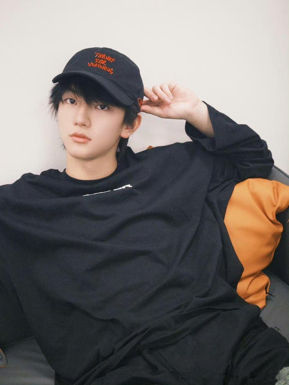 穆祉丞今日下班照穆祉丞今日下班照 