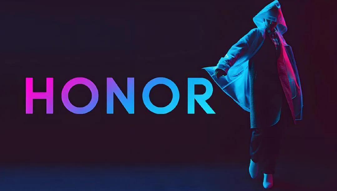 荣耀、
移动、京东联手，
将推出一款轻合约新品——
荣耀Play9C

荣耀、移