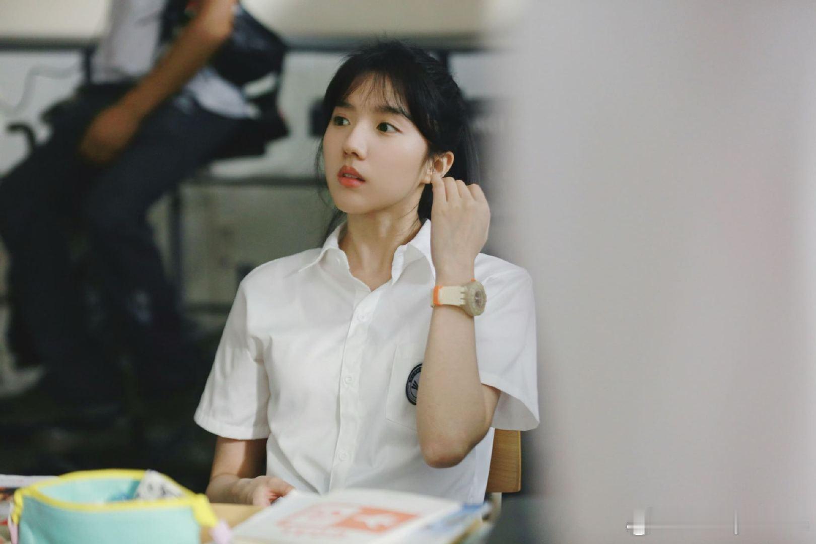 26岁的苏晓彤演16岁高中生 苏晓彤演的高中生很有少女感氛围感杀疯！苏晓彤一身简