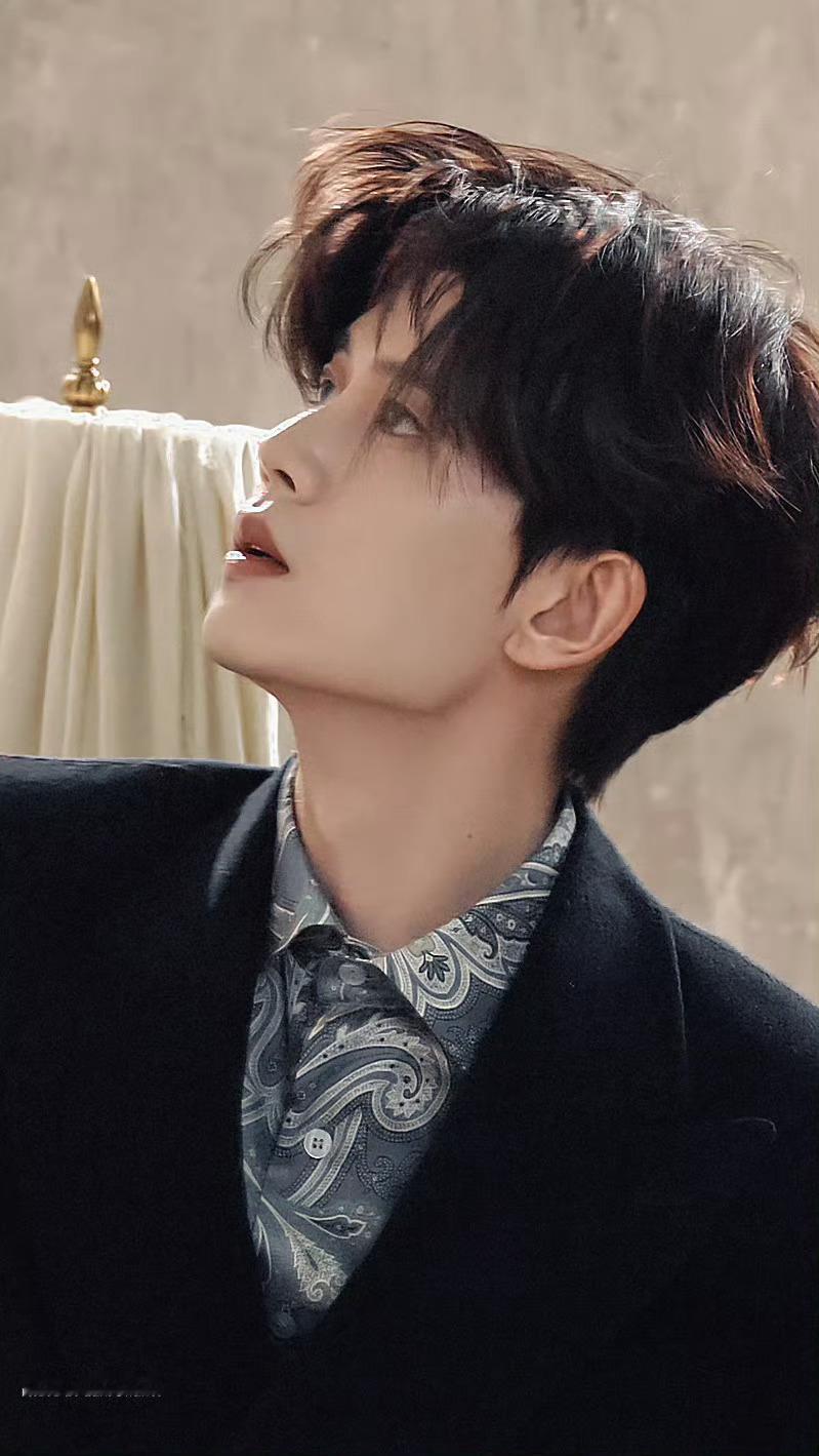 任嘉伦 𝗛𝕚· ฅ任嘉伦💐ᐝ¹⁹⁸⁹.⁰⁴¹¹星辰是天空的情书，你是我的，