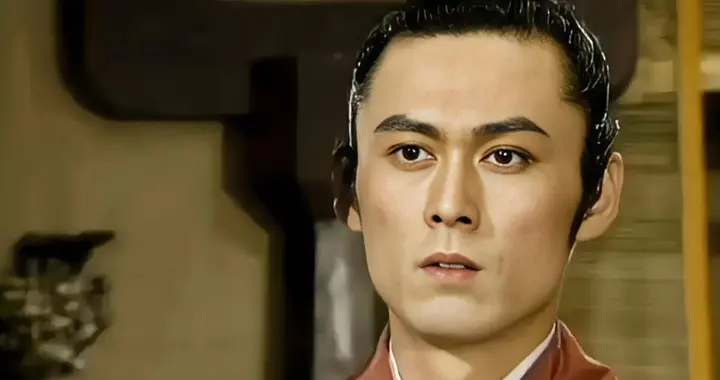 才高八斗，命如飘蓬，曹植二十一年八迁封地的权力游戏与文人宿命