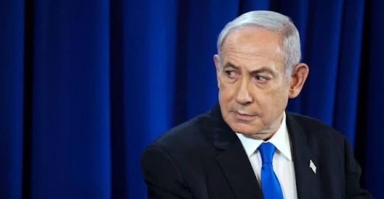 以色列总理内塔尼亚胡在今天内阁会议上说：我昨天与美国副总统万斯通了电话，他在从伊