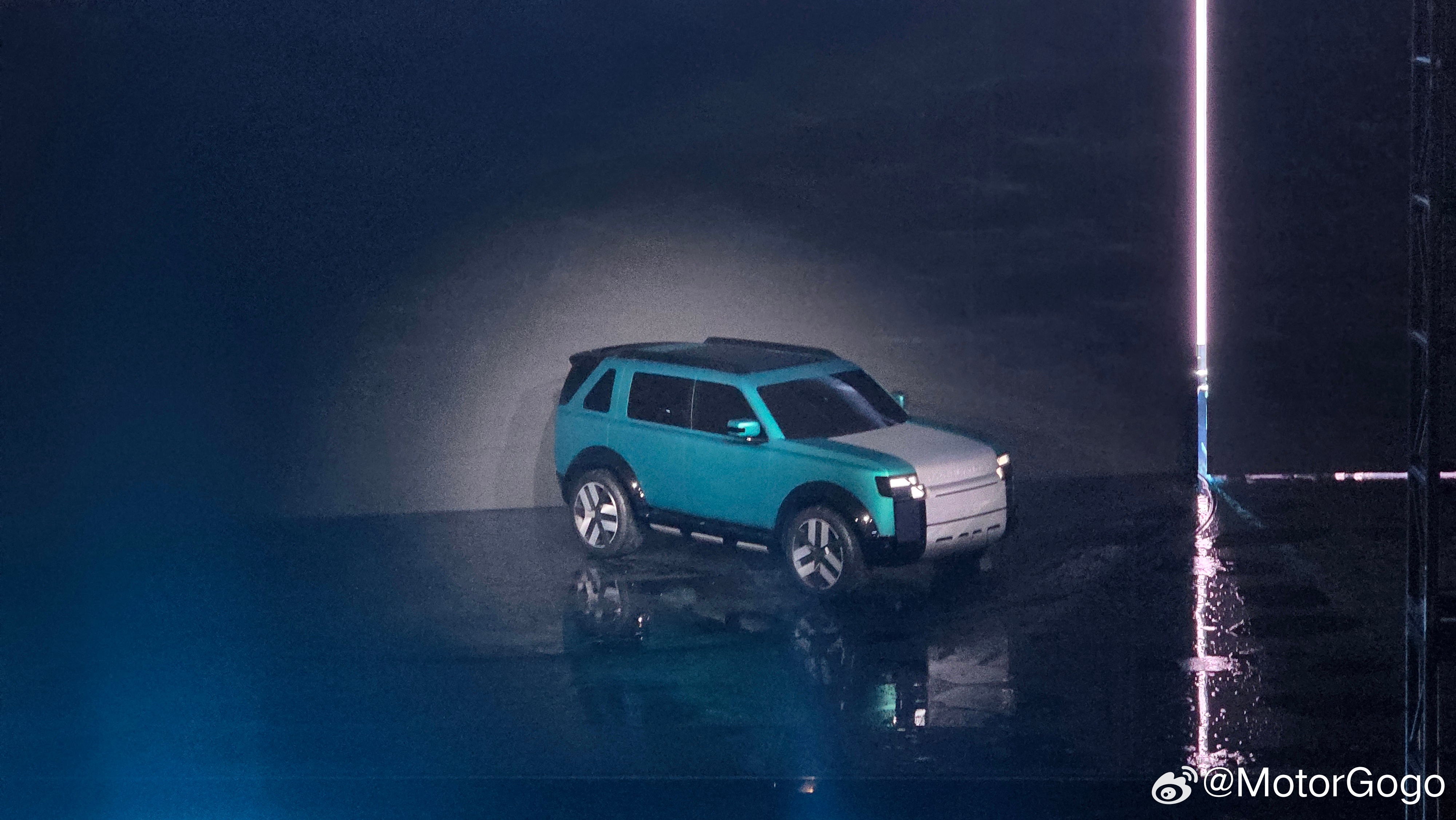 还真别说，FREELANDER 神行者 远远这么看挺萌的大v聊车