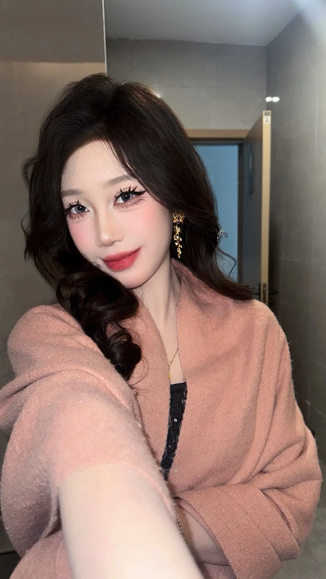 我也想收敛 可他们说我玩气质最经典