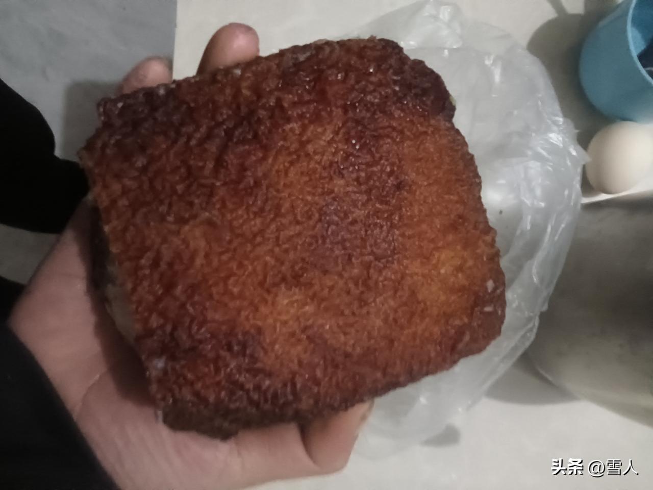 走油菜扣肉搭配太丰富，你冰箱里还有过年存货吗？：传统扣肉不止配香，巧用食材混搭既