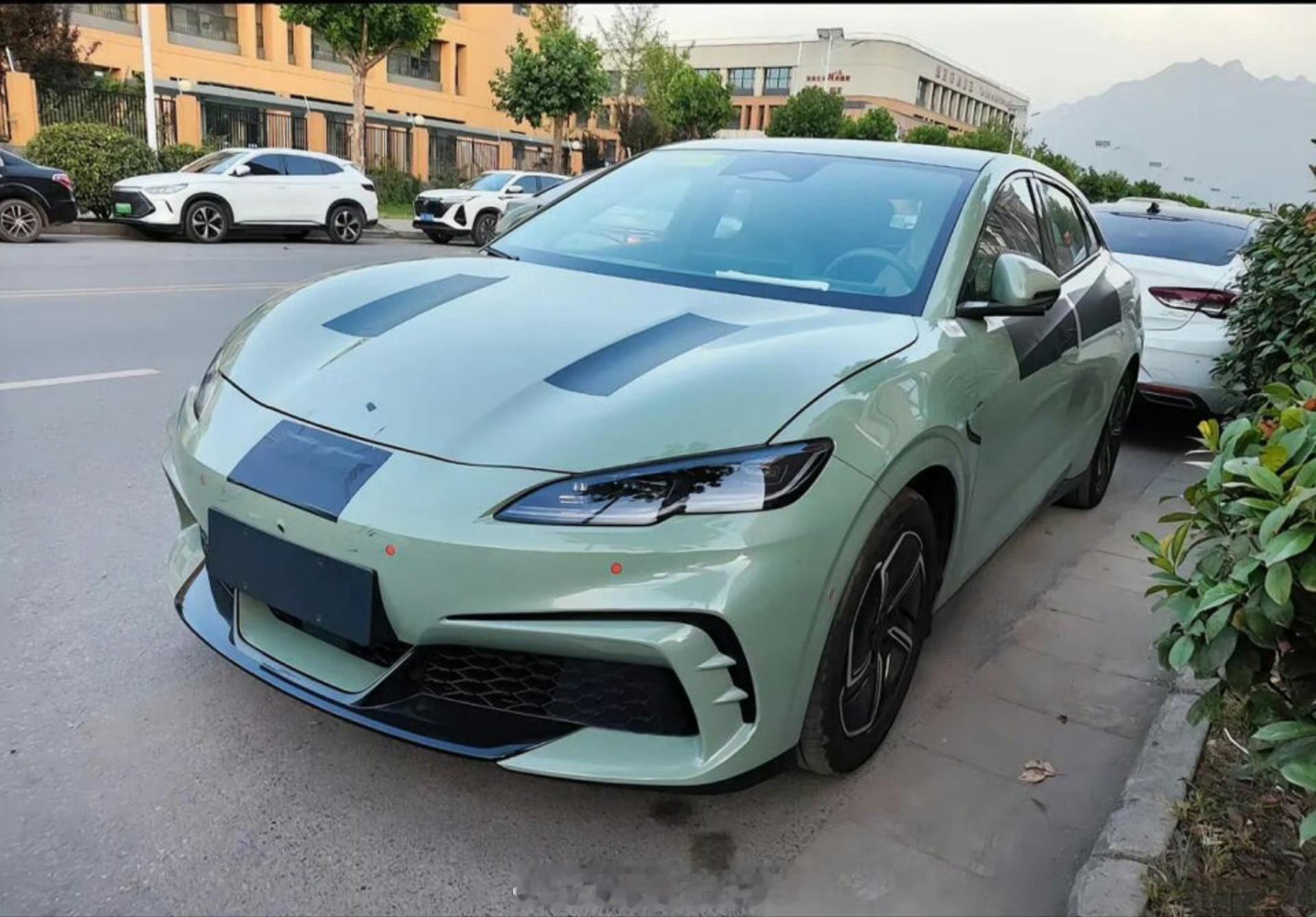 比亚迪海豹06 GT，这颜值你给打几分？ ​​​