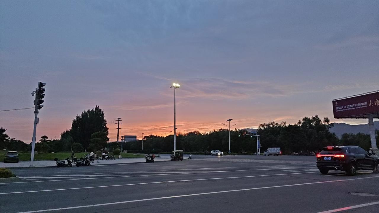 能否分享一下你拍摄的天空