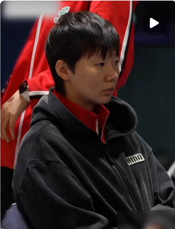开局4：9落后！你敢信这是孙颖莎打罗马尼亚非主力的比分？伦敦世乒赛首秀，真不是一