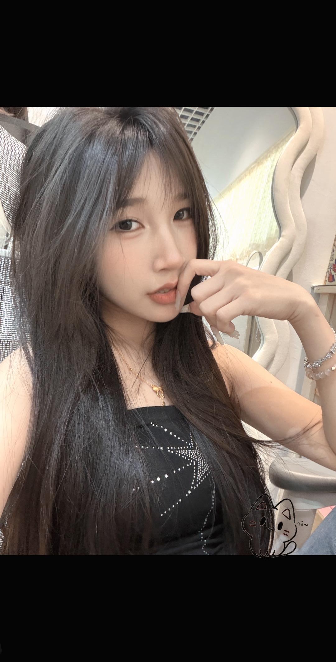 谈恋爱吗 谈两天吧 我周末没事干