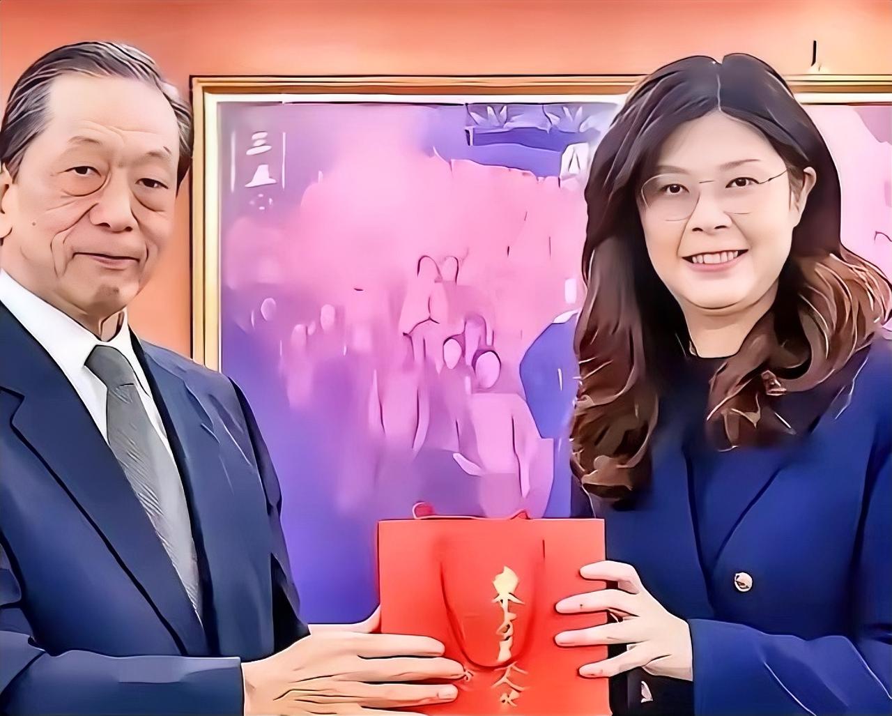 日本熊本县地震，国民党主席郑丽文决定捐款，日本台湾交流协会还专门搞捐赠暨感谢仪式