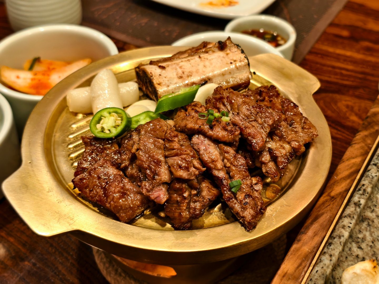 不爱吃肉 