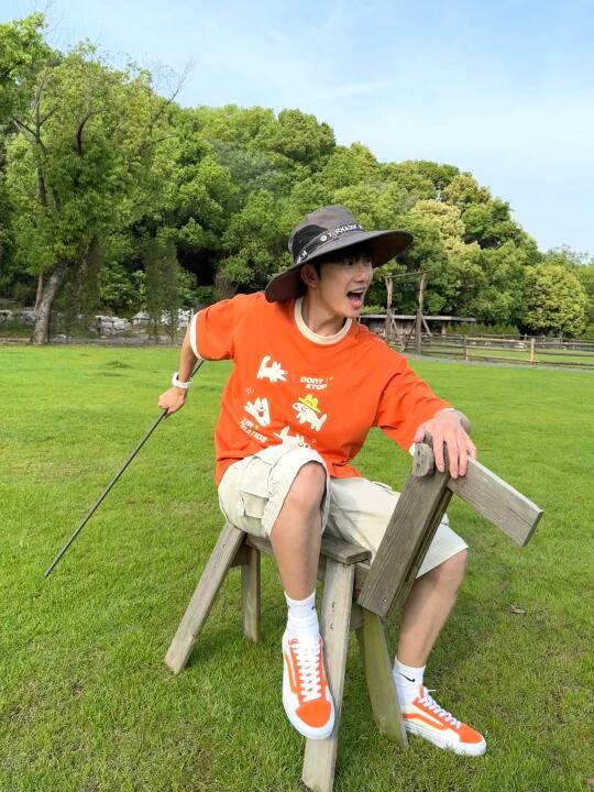 驾！驾！驾！我有一只小毛驴！🉑️🍃