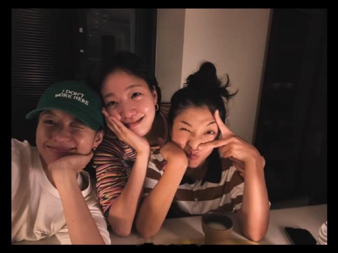 安藤樱韩孝周金高银合照 美丽姐姐们合照！ 