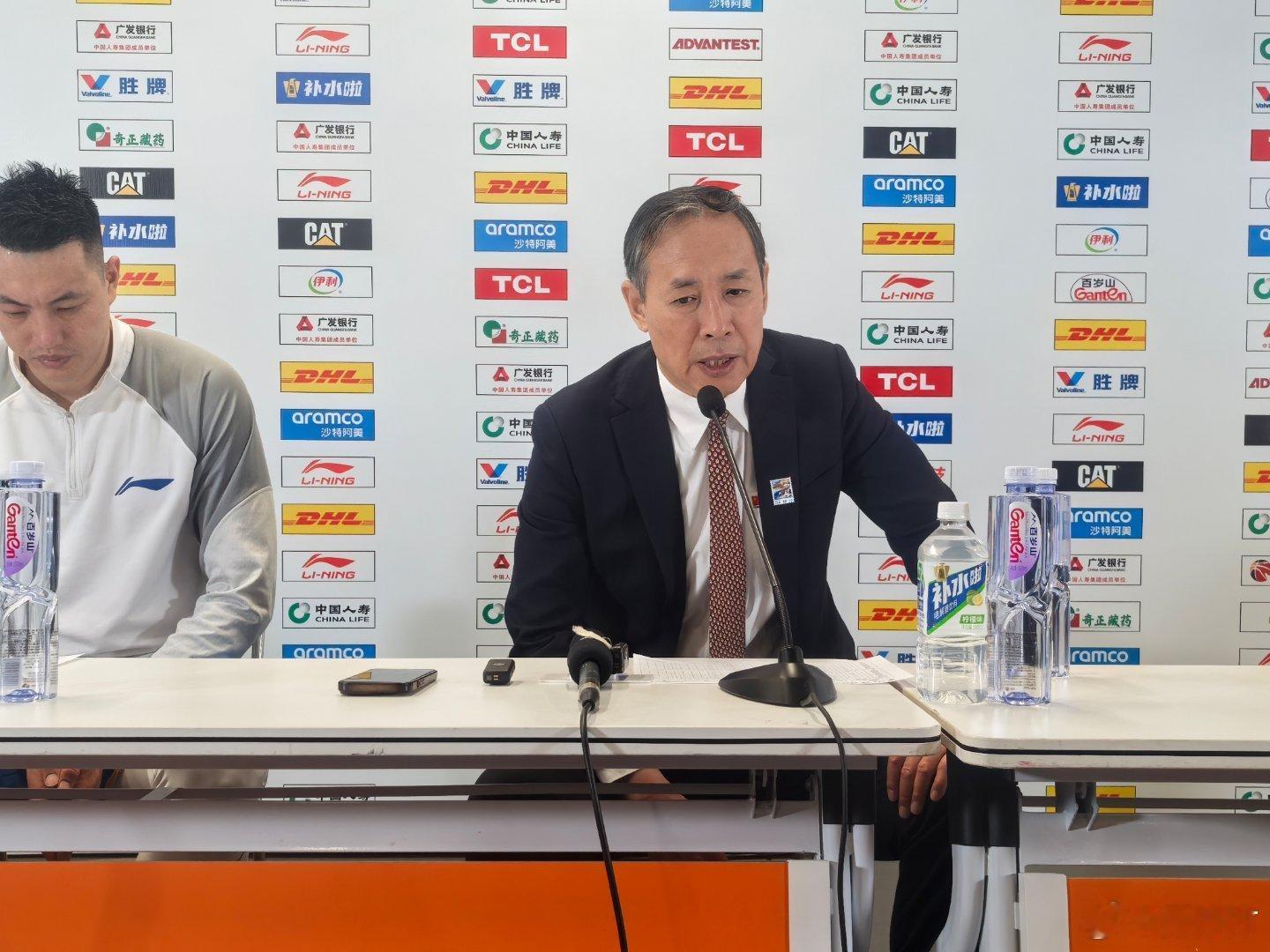 北京男篮vs宁波男篮 许指导：无论胜与负，都要保持北京男篮的这种精神面貌和拼搏精