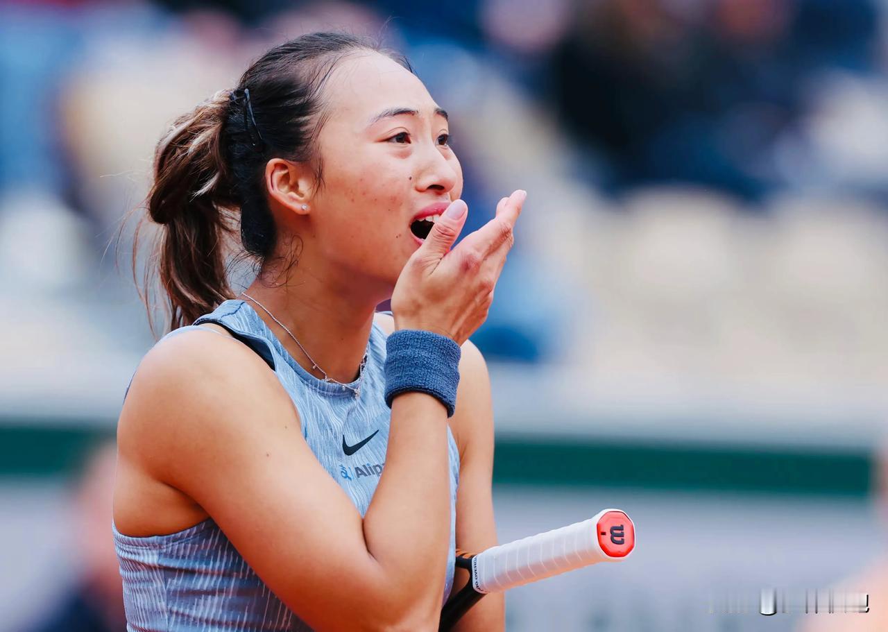 郑钦文遗憾出局，无缘法网女单16强!法网女单第三轮比赛，郑钦文对手是排名第70位