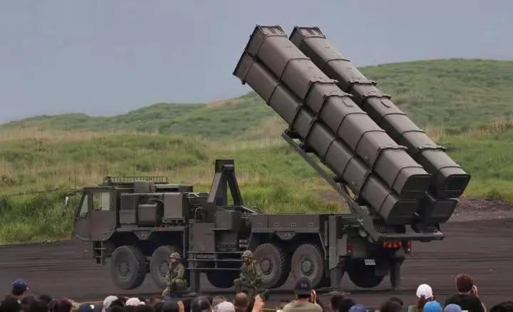 1. 中国3舰编队直扑日本海 日本派军机盯梢：2026年3月，我海军102“拉萨