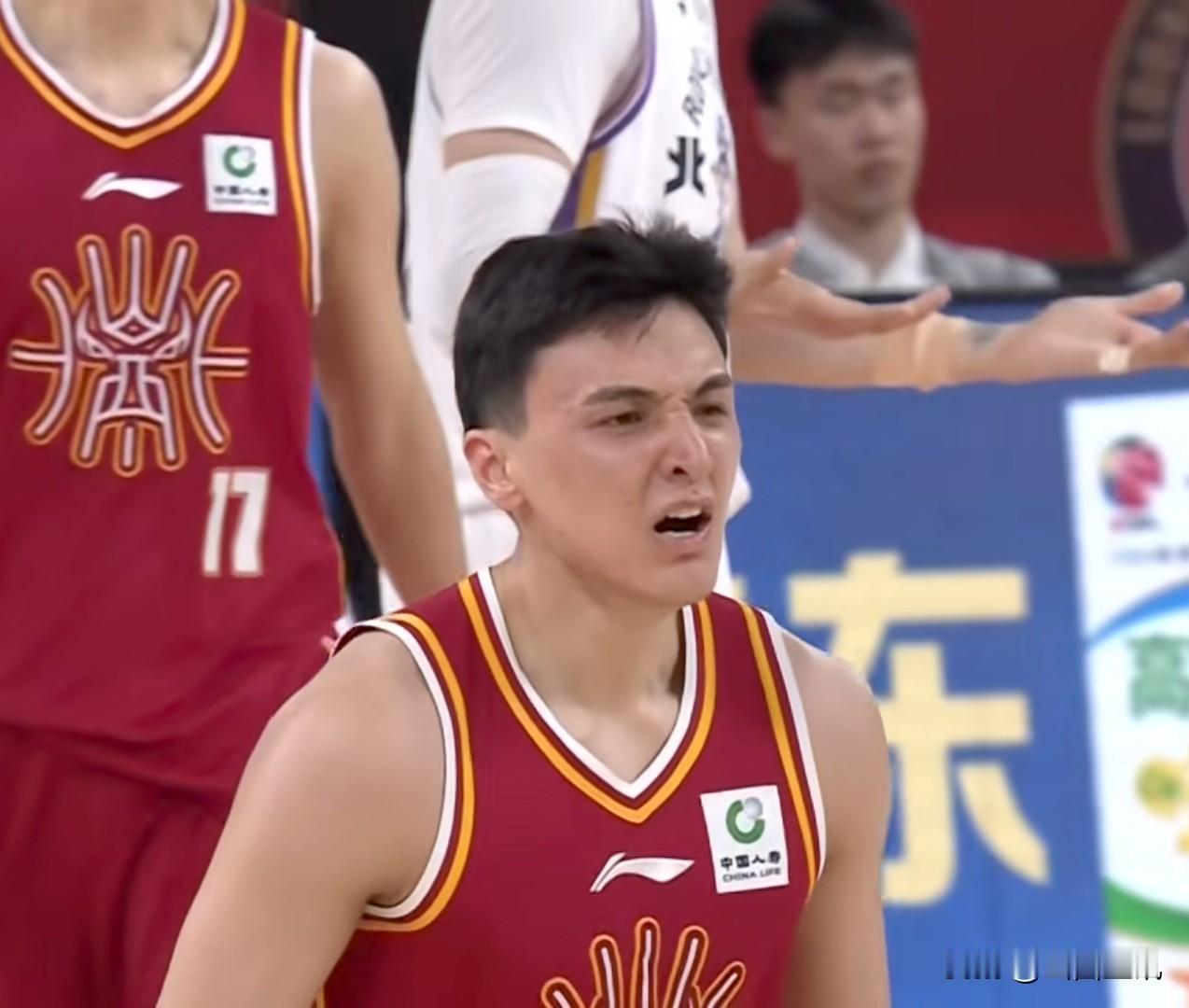 山西汾酒男篮追悔莫及、心疼不已的两连败！
尽管今晚山西汾酒男篮战胜了北京北控男篮