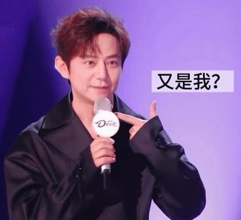 何老师主持《声鸣远扬》，撞上那英和华晨宇俩“魔丸”也是没辙了！