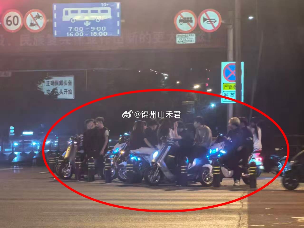 粉丝投稿 刺耳的轰鸣不是青春该有的声音！深夜锦州中央大街，“鬼火少年”深夜炸街扰