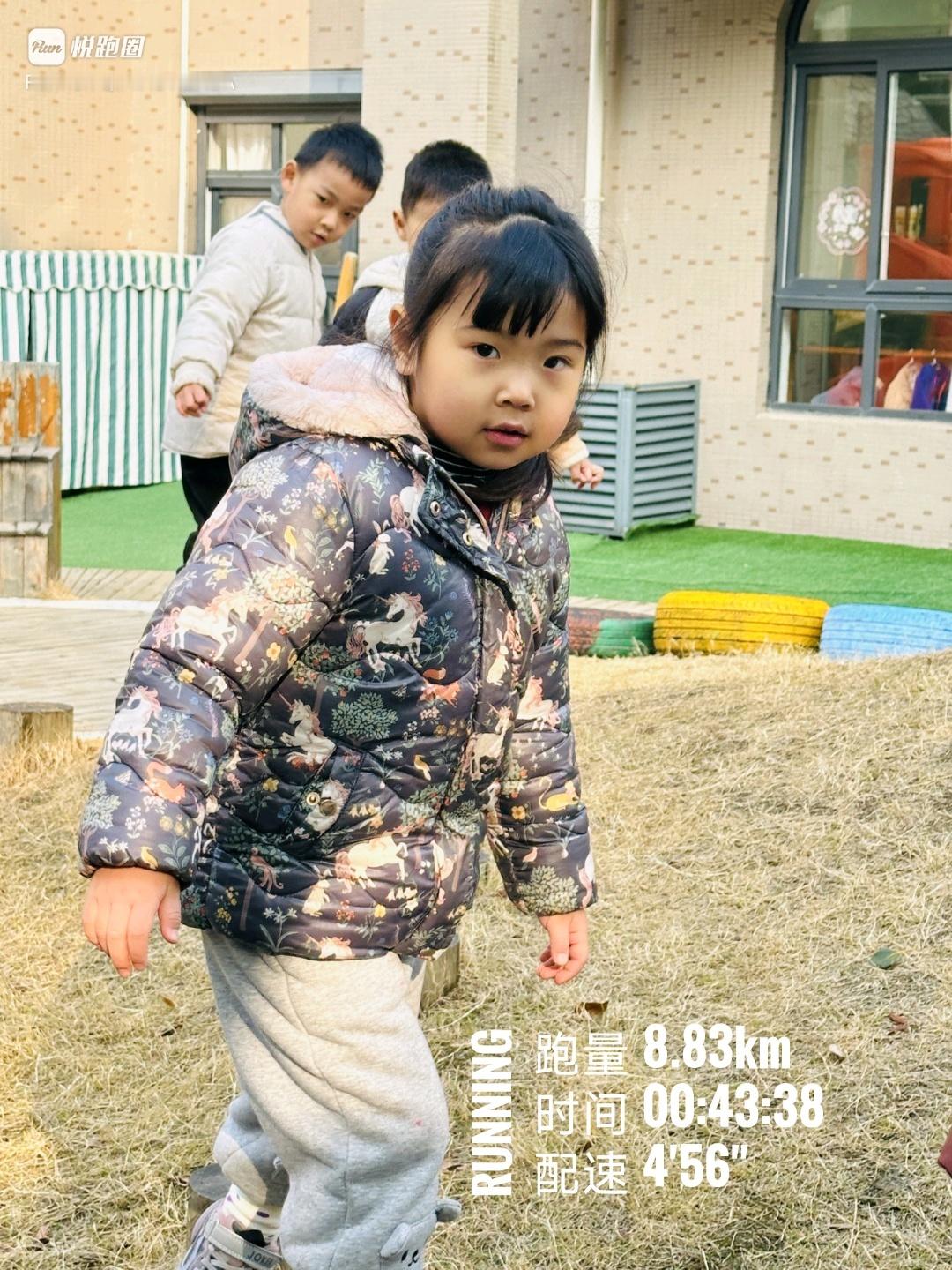 琦妙依 祝我意外的三姐生日快乐，那年那天知道你来了，上午还讨论怎么办，下午中央放