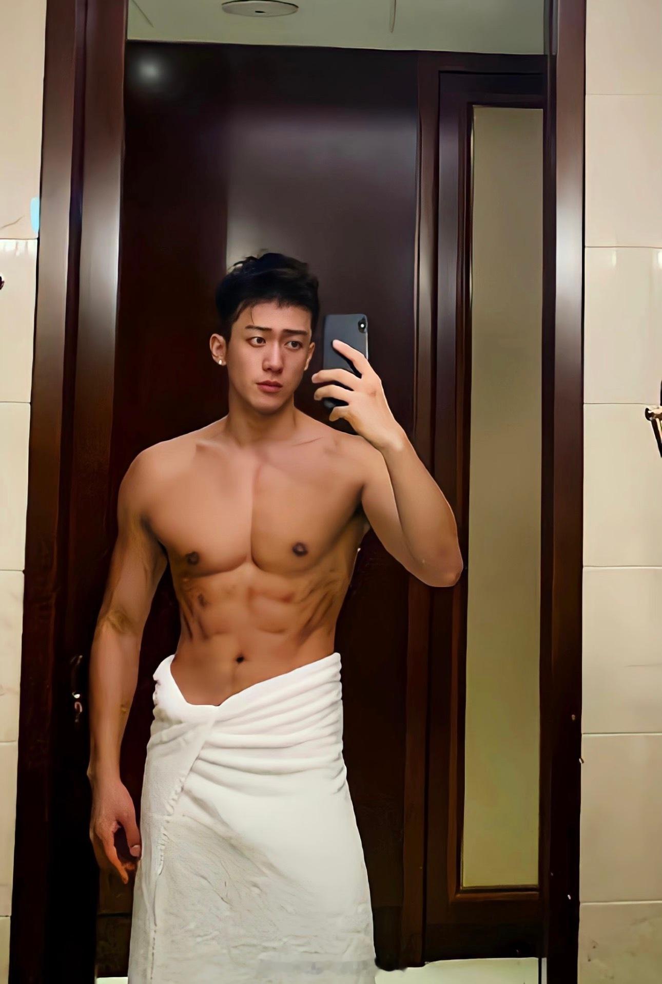 侯雯元方否认和姚晨恋情双方都辟谣了 但不得不说 这真神似啊 