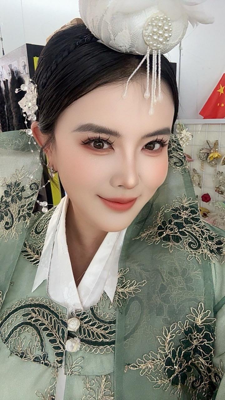 想念直播间啦～纪录美好生活 做一个简单快乐的成年人