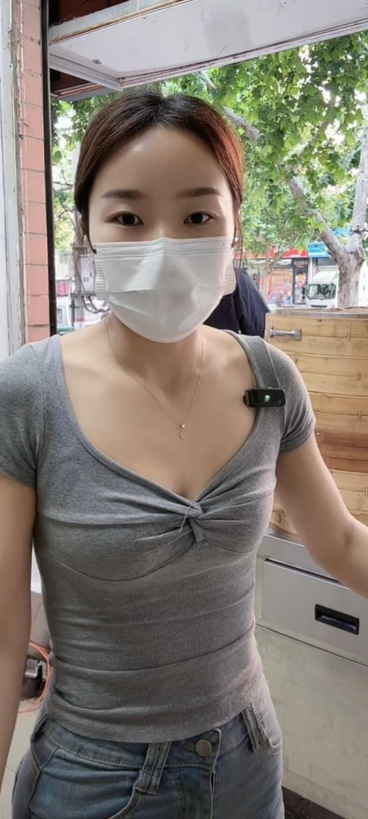 真心话茶局我们都在一边失去，一边拥有，学会接受，才能活得轻松自在。