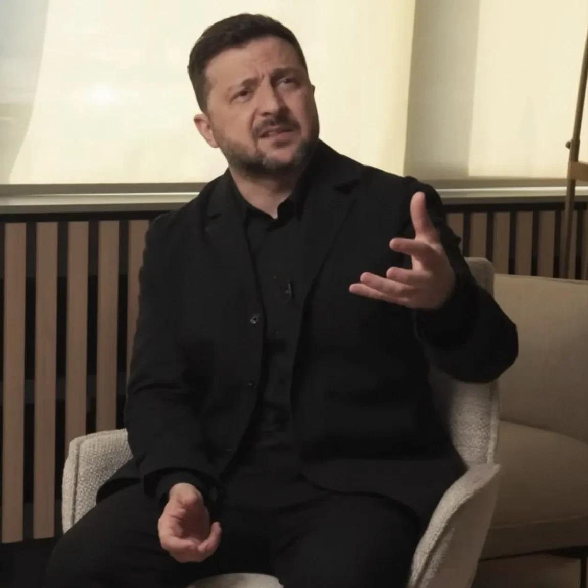 泽连斯基：特朗普无法保证和平，美国调解团访问乌克兰是为了他们自己。

泽连斯基其