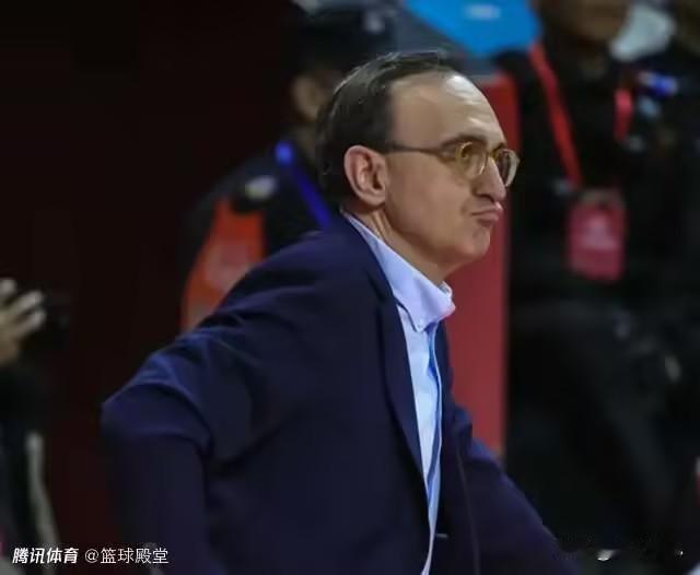 今晚，辽宁战江苏更重要的意义在于，对乌戈执教权威的又一次严峻检验
上一场辽宁大败