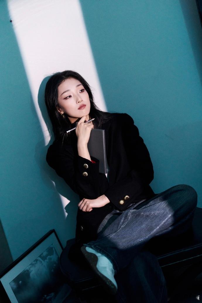 Yamy说新说唱选手飘了 谁在新说唱里飘了被Yamy说中了？她这话听着有点冲但全