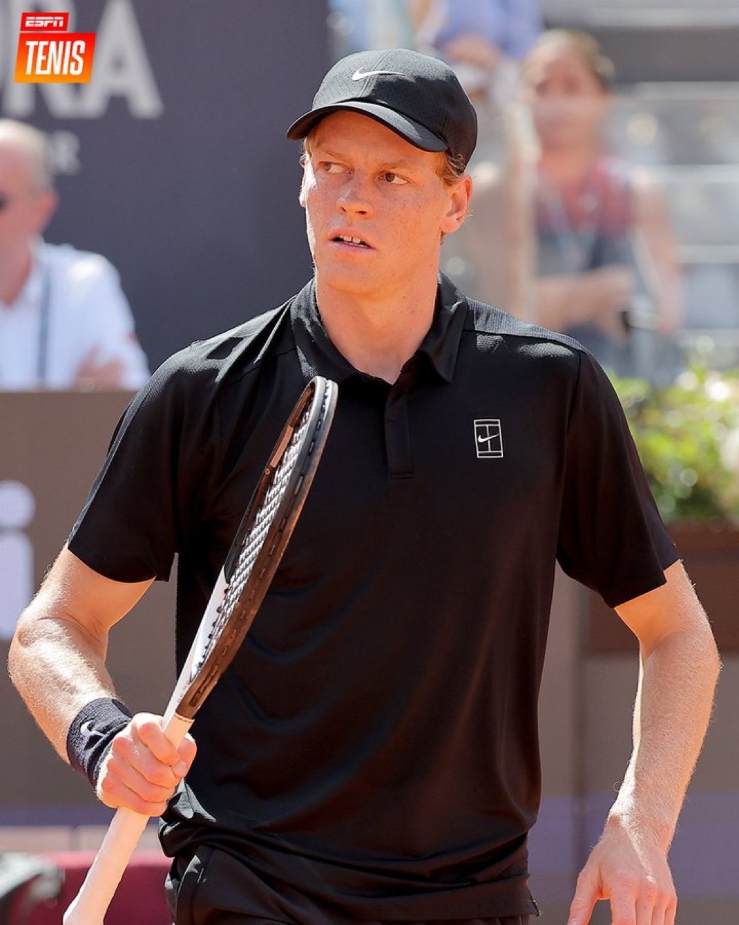 辛纳大师赛33连胜全记录巴黎🇫🇷1. 贝尔格斯2. 塞伦多洛3. 谢尔顿4.