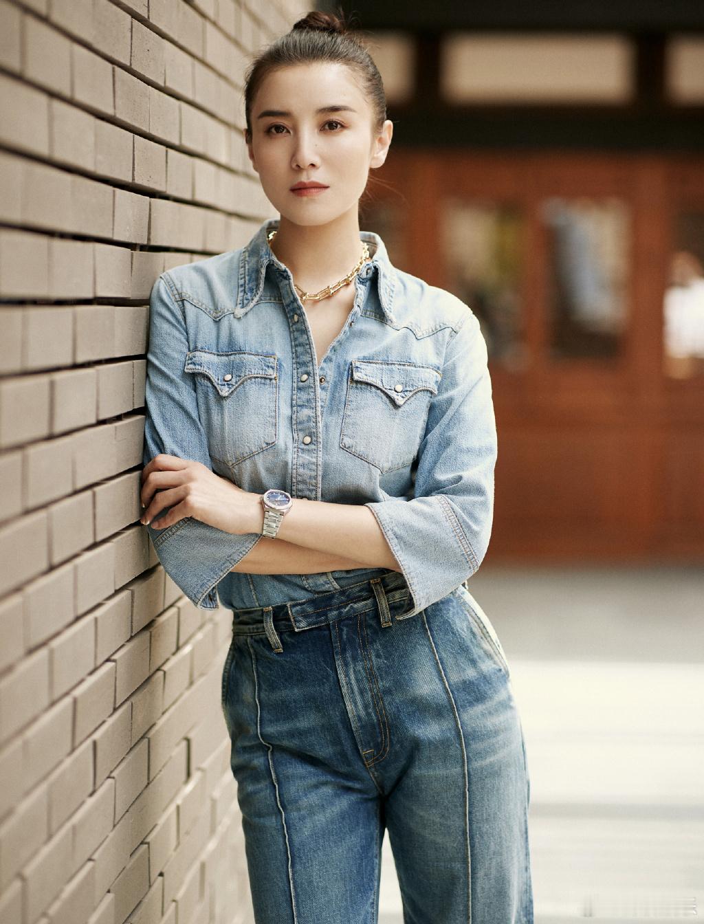   打破纪录的二封！宋佳拒绝流量裹挟，在角色褶皱里深耕24年，《好东西》里的细腻