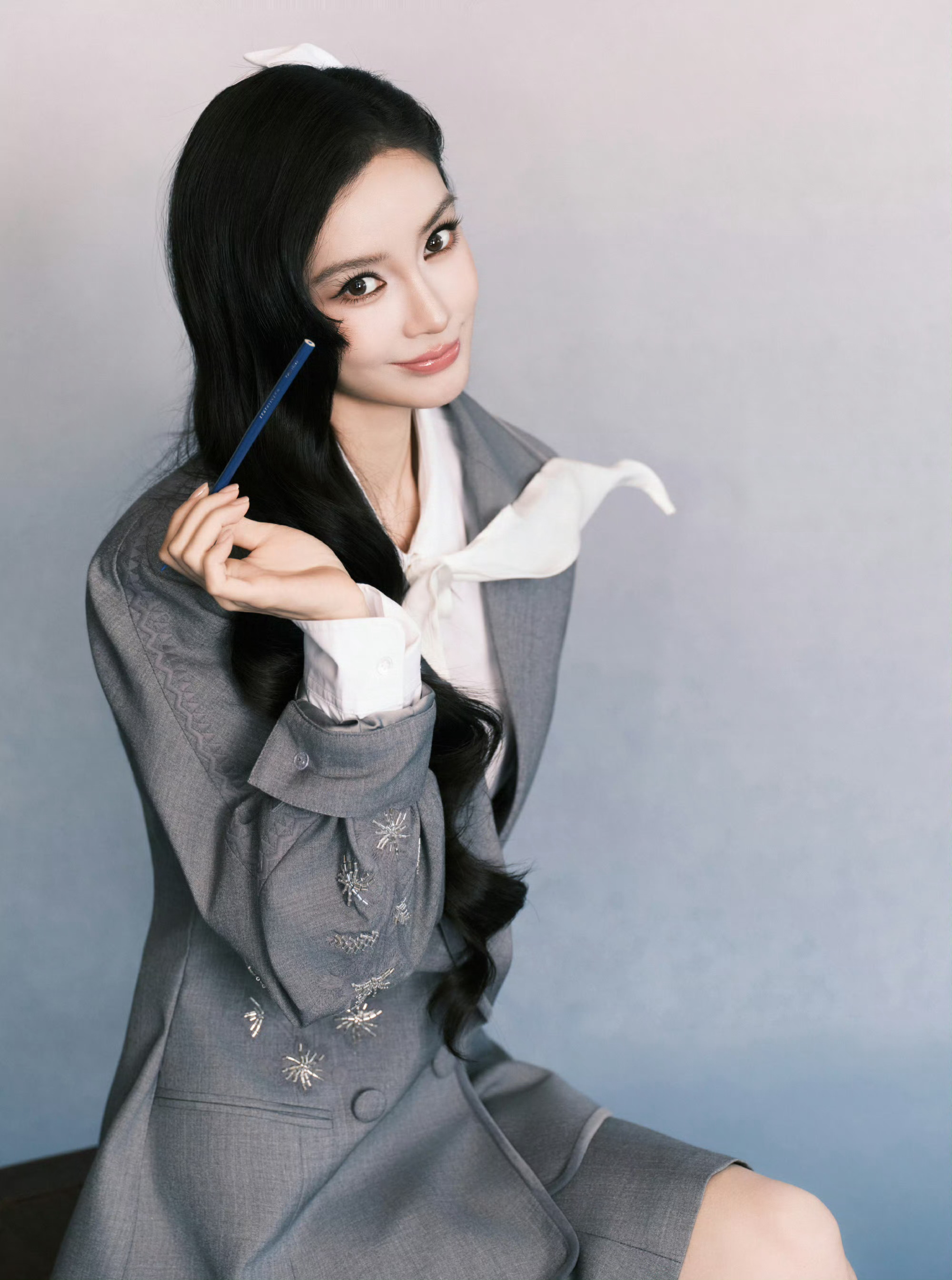 Angelababy看秀仪态这仪态绝了，这才是顶级神颜的含金量啊