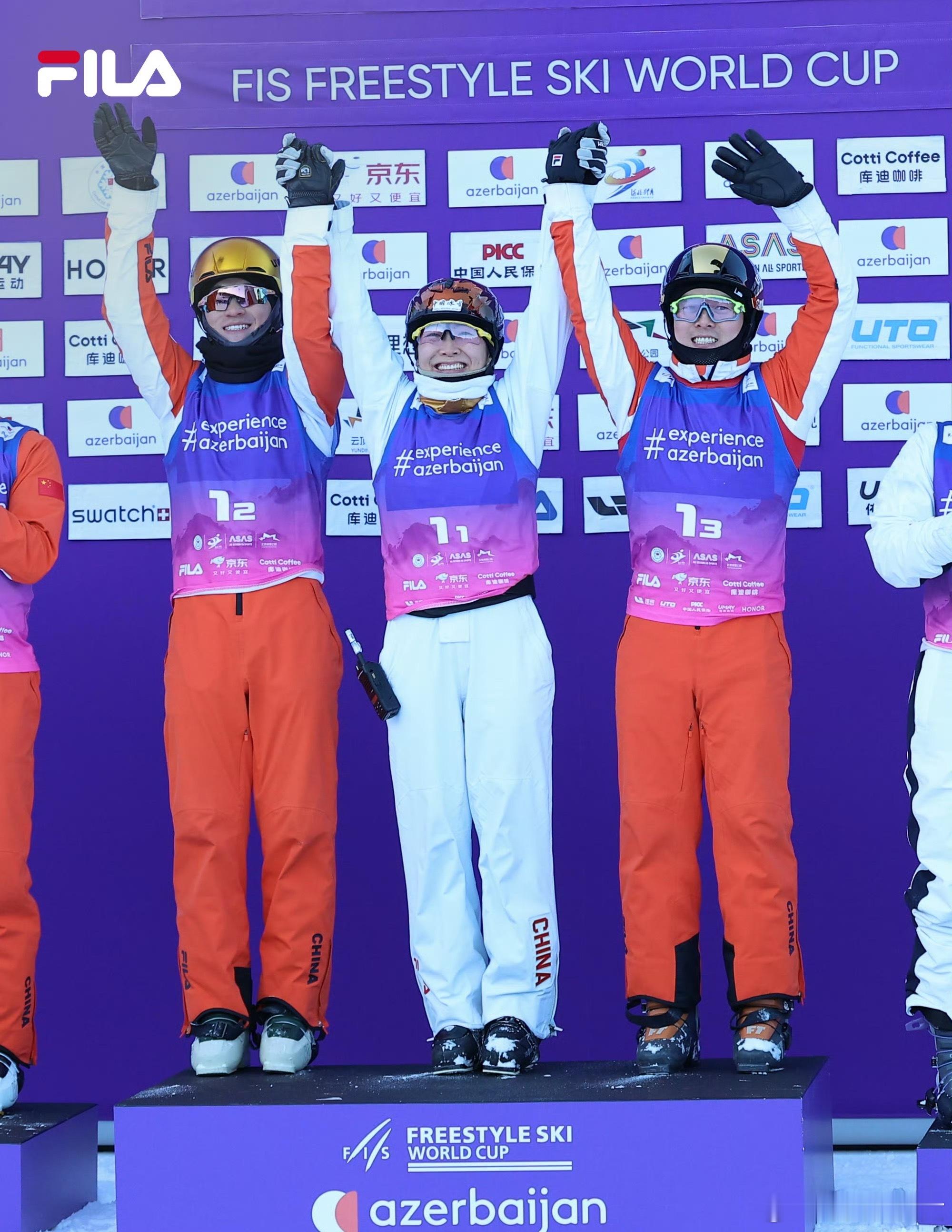 空中技巧国家队比赛服有多少黑科技 中国自由式滑雪空中技巧国家队比赛服太有料了！F