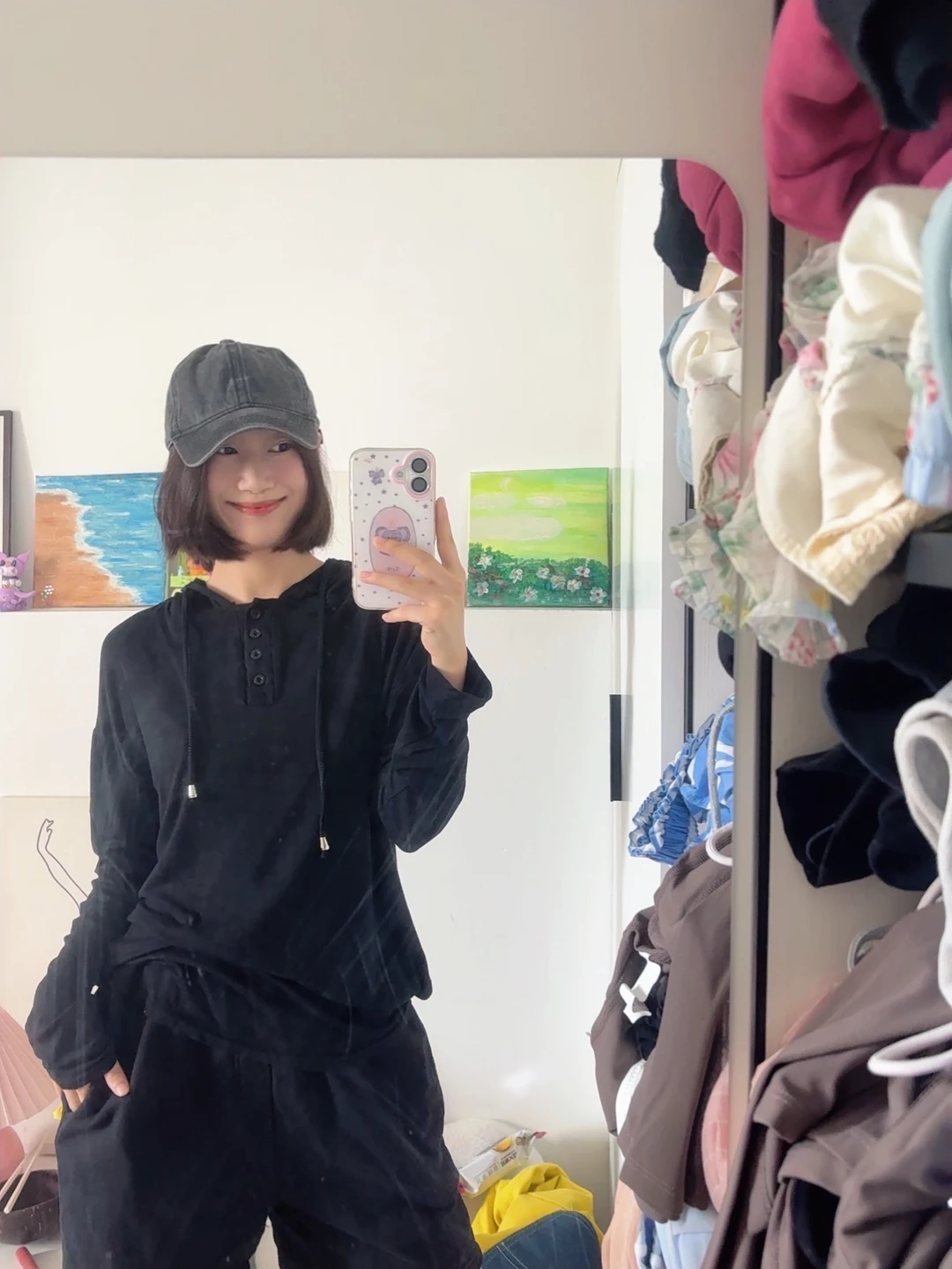 还是喜欢黑色衣服😍