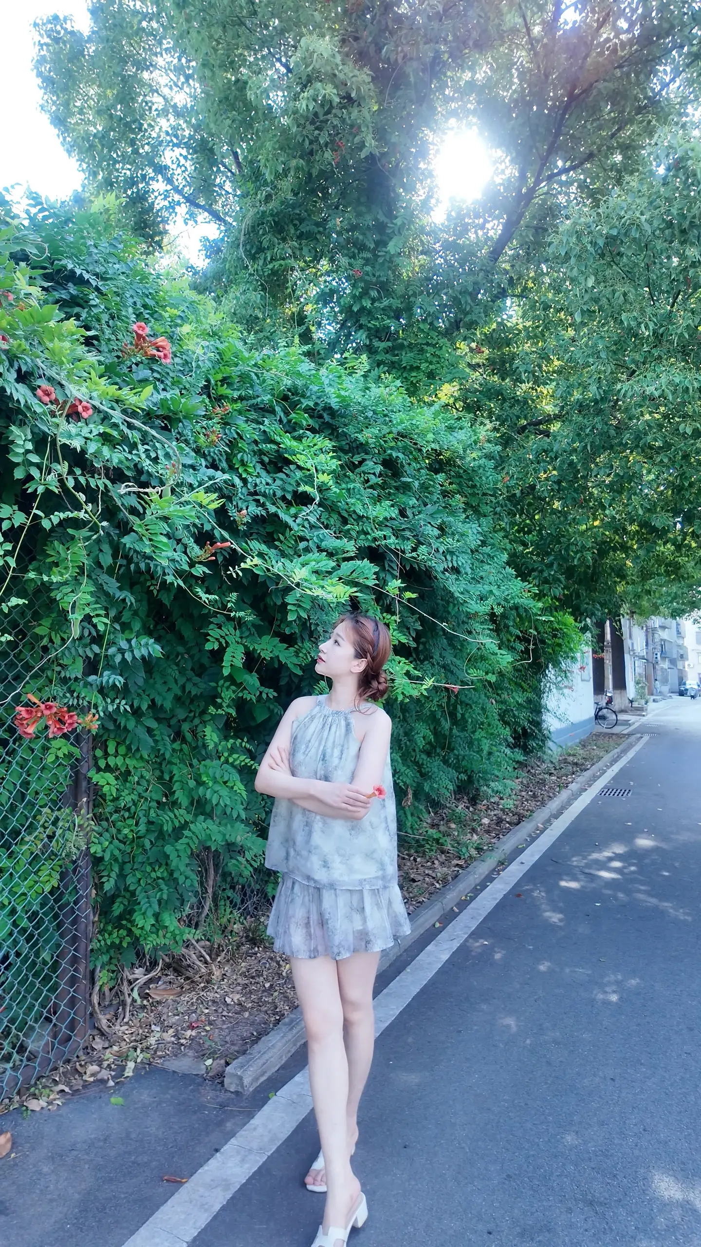 自洽而内求达观而内醒