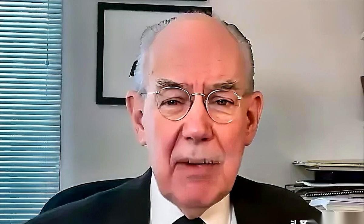 一个几乎写在脸上的豪赌，被约翰·米尔斯海默三两句就给扒了个底朝天。
计划很简单：