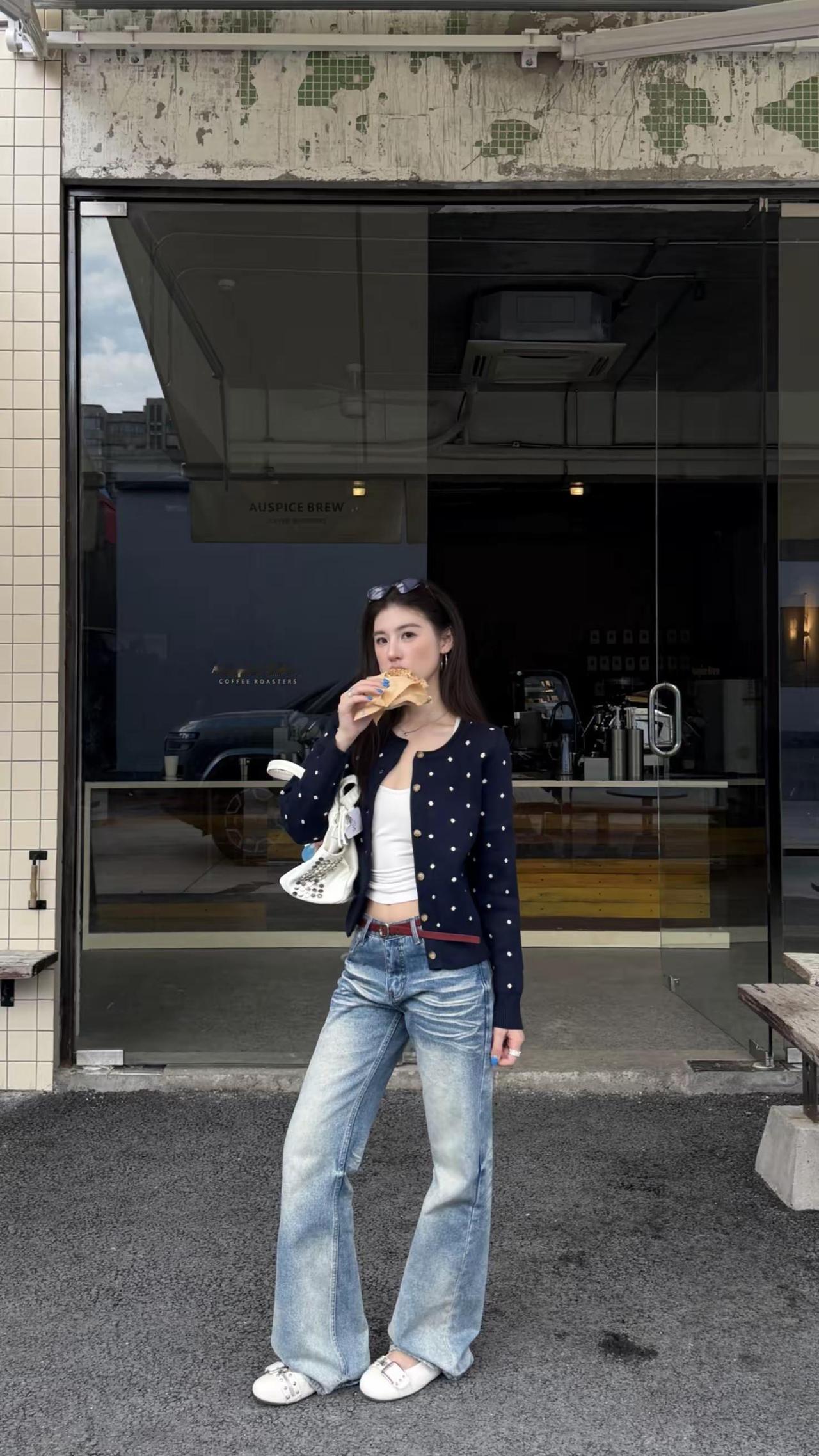 乱成一团毛线的故事 从头读起居然是幸福。ootd fyp