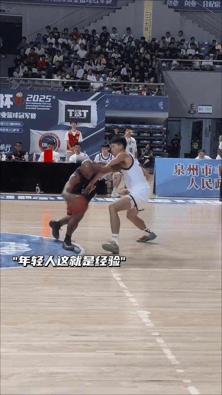 背诵规则。
年轻人这就是经验，一次消费都连夜去背规则。举双手很无辜，心里有苦说不