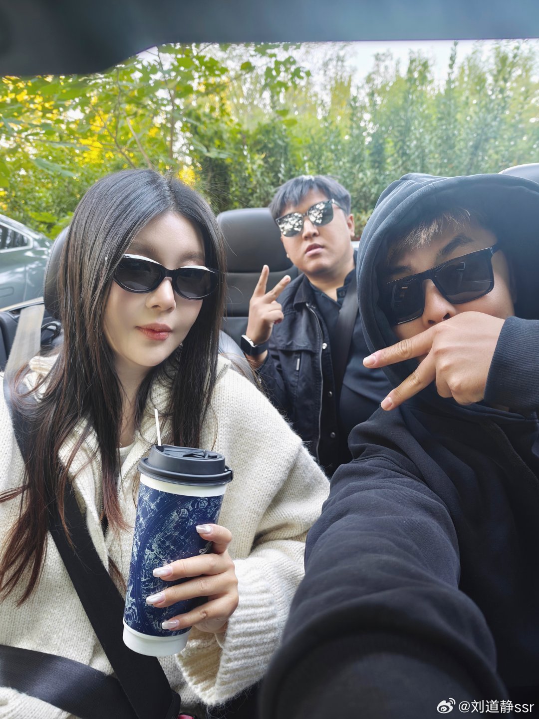 悍匪三人组戴着李帅潮买的三块钱一个的塑料片儿墨镜无内鬼 开始行动[酷] ​​​